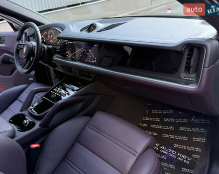 Черный Порше Cayenne Coupe, объемом двигателя 3.98 л и пробегом 19 тыс. км за 170000 $, фото 52 на Automoto.ua