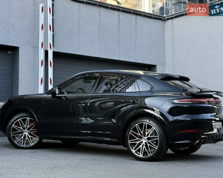 Черный Порше Cayenne Coupe, объемом двигателя 3.98 л и пробегом 19 тыс. км за 170000 $, фото 32 на Automoto.ua