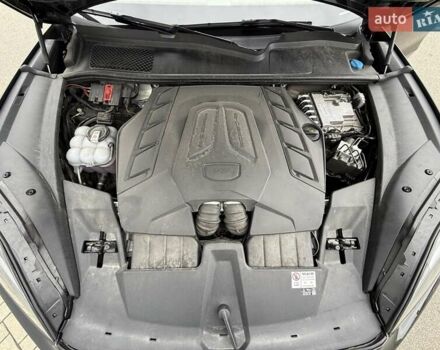 Черный Порше Cayenne Coupe, объемом двигателя 4 л и пробегом 45 тыс. км за 172000 $, фото 46 на Automoto.ua