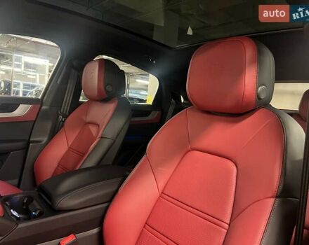 Черный Порше Cayenne Coupe, объемом двигателя 3 л и пробегом 10 тыс. км за 138625 $, фото 28 на Automoto.ua