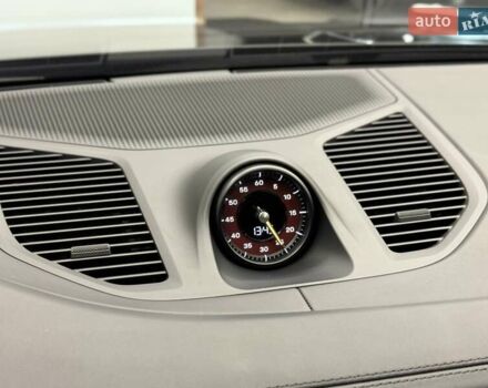 Черный Порше Cayenne Coupe, объемом двигателя 4 л и пробегом 25 тыс. км за 302700 $, фото 72 на Automoto.ua