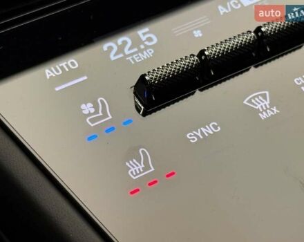 Черный Порше Cayenne Coupe, объемом двигателя 4 л и пробегом 25 тыс. км за 302700 $, фото 73 на Automoto.ua