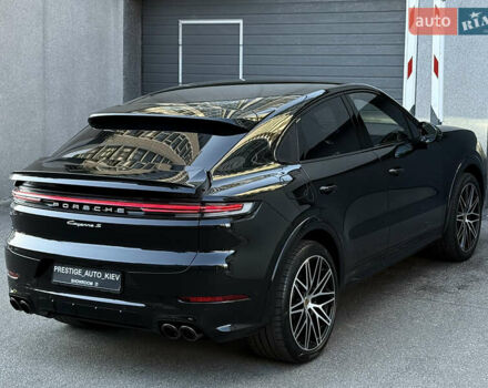 Черный Порше Cayenne Coupe, объемом двигателя 3.98 л и пробегом 19 тыс. км за 170000 $, фото 19 на Automoto.ua