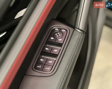 Черный Порше Cayenne Coupe, объемом двигателя 3 л и пробегом 10 тыс. км за 138625 $, фото 36 на Automoto.ua