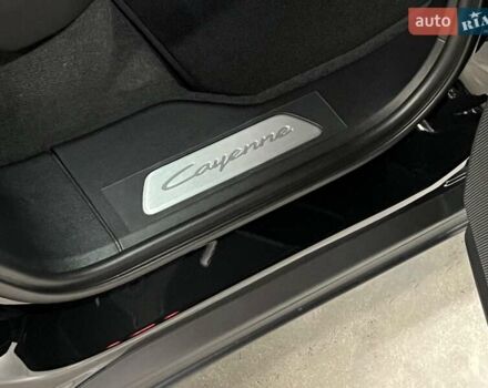 Черный Порше Cayenne Coupe, объемом двигателя 3 л и пробегом 10 тыс. км за 138625 $, фото 21 на Automoto.ua