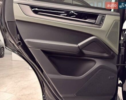 Черный Порше Cayenne Coupe, объемом двигателя 3 л и пробегом 1 тыс. км за 166500 $, фото 55 на Automoto.ua