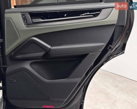 Черный Порше Cayenne Coupe, объемом двигателя 3 л и пробегом 1 тыс. км за 166500 $, фото 60 на Automoto.ua