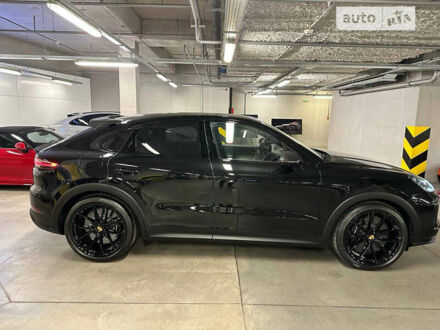 Чорний Порше Cayenne Coupe, об'ємом двигуна 4 л та пробігом 2 тис. км за 238870 $, фото 1 на Automoto.ua