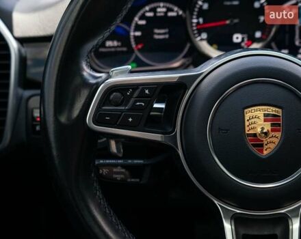 Коричневый Порше Cayenne Coupe, объемом двигателя 3 л и пробегом 71 тыс. км за 71999 $, фото 40 на Automoto.ua