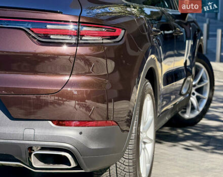 Коричневый Порше Cayenne Coupe, объемом двигателя 3 л и пробегом 3 тыс. км за 86000 $, фото 6 на Automoto.ua