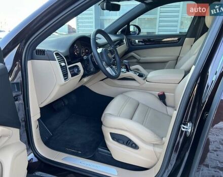 Коричневый Порше Cayenne Coupe, объемом двигателя 3 л и пробегом 17 тыс. км за 96500 $, фото 8 на Automoto.ua