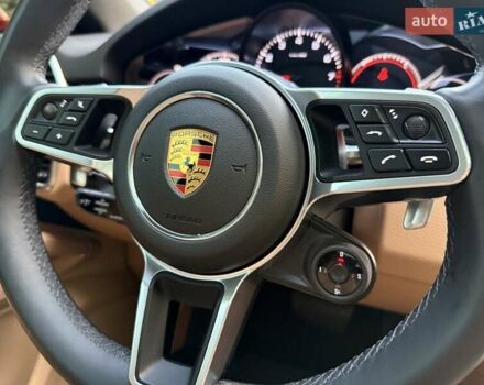 Красный Порше Cayenne Coupe, объемом двигателя 3 л и пробегом 71 тыс. км за 64500 $, фото 22 на Automoto.ua