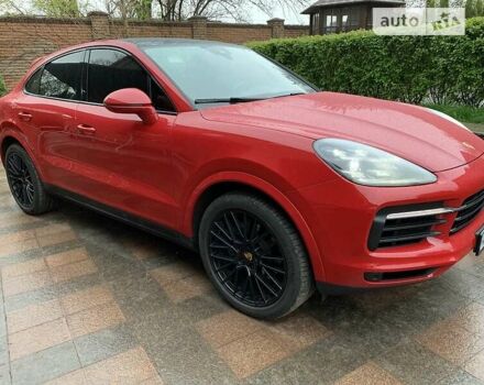 Красный Порше Cayenne Coupe, объемом двигателя 0 л и пробегом 25 тыс. км за 112000 $, фото 1 на Automoto.ua