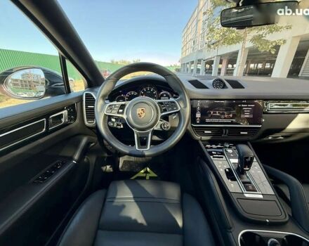 Порше Cayenne Coupe, об'ємом двигуна 3 л та пробігом 3 тис. км за 86000 $, фото 18 на Automoto.ua