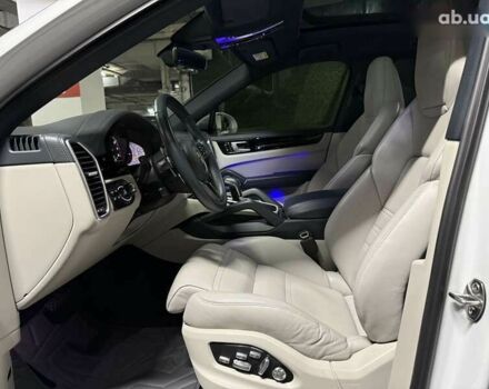 Порше Cayenne Coupe, объемом двигателя 3 л и пробегом 155 тыс. км за 59900 $, фото 29 на Automoto.ua