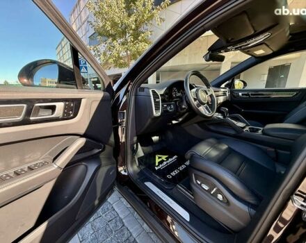 Порше Cayenne Coupe, об'ємом двигуна 3 л та пробігом 3 тис. км за 86000 $, фото 9 на Automoto.ua