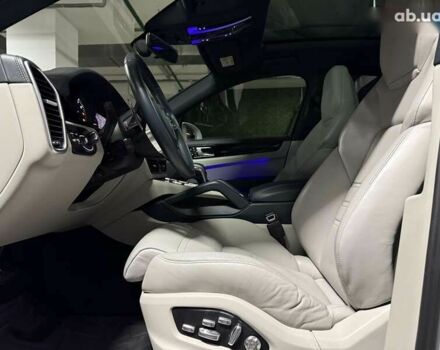 Порше Cayenne Coupe, объемом двигателя 3 л и пробегом 155 тыс. км за 59900 $, фото 28 на Automoto.ua