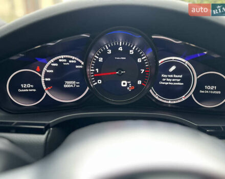 Порше Cayenne Coupe, объемом двигателя 2.89 л и пробегом 79 тыс. км за 77000 $, фото 19 на Automoto.ua