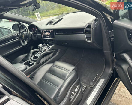 Порше Cayenne Coupe, объемом двигателя 2.89 л и пробегом 79 тыс. км за 77000 $, фото 15 на Automoto.ua