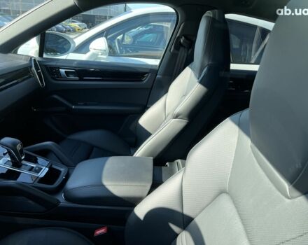 Порше Cayenne Coupe, об'ємом двигуна 3 л та пробігом 9 тис. км за 130199 $, фото 31 на Automoto.ua