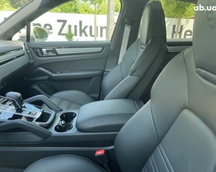 Порше Cayenne Coupe, объемом двигателя 3 л и пробегом 13 тыс. км за 140089 $, фото 6 на Automoto.ua