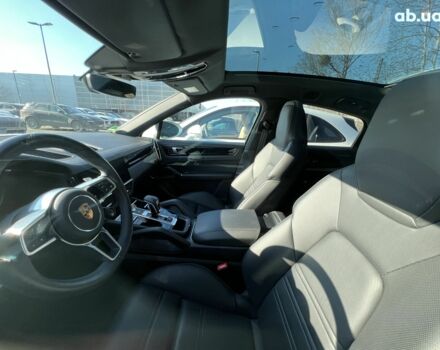Порше Cayenne Coupe, об'ємом двигуна 3 л та пробігом 9 тис. км за 130199 $, фото 27 на Automoto.ua