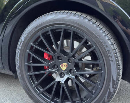 Порше Cayenne Coupe, объемом двигателя 4 л и пробегом 25 тыс. км за 105000 $, фото 12 на Automoto.ua