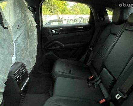 Порше Cayenne Coupe, объемом двигателя 4 л и пробегом 0 тыс. км за 166063 $, фото 6 на Automoto.ua
