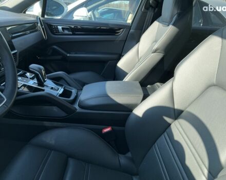 Порше Cayenne Coupe, об'ємом двигуна 3 л та пробігом 9 тис. км за 130199 $, фото 30 на Automoto.ua