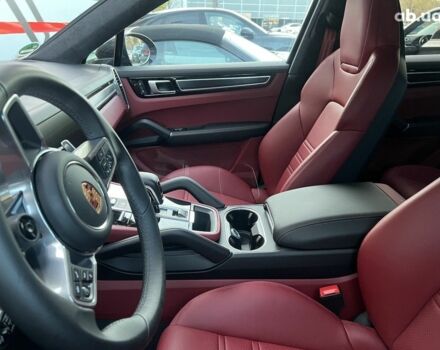 Порше Cayenne Coupe, объемом двигателя 4 л и пробегом 3 тыс. км за 161064 $, фото 4 на Automoto.ua