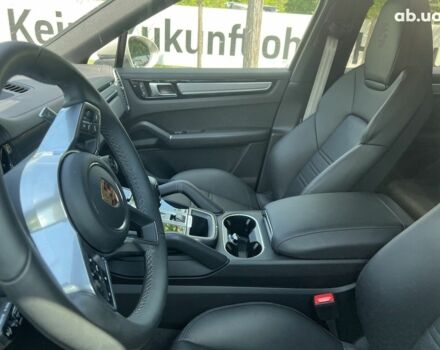 Порше Cayenne Coupe, объемом двигателя 3 л и пробегом 13 тыс. км за 140089 $, фото 4 на Automoto.ua