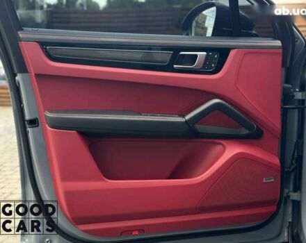 Порше Cayenne Coupe, объемом двигателя 4 л и пробегом 5 тыс. км за 233000 $, фото 26 на Automoto.ua