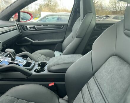 Порше Cayenne Coupe, объемом двигателя 4 л и пробегом 1 тыс. км за 169976 $, фото 24 на Automoto.ua