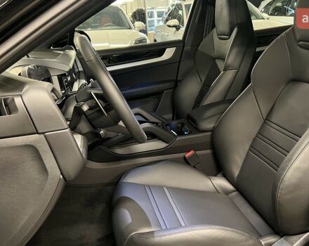купить новое авто Порше Cayenne Coupe 2024 года от официального дилера Порше Центр Київ Аеропорт Порше фото