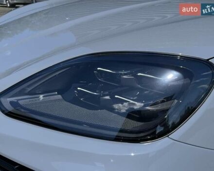 Порше Cayenne Coupe, объемом двигателя 4 л и пробегом 7 тыс. км за 290000 $, фото 14 на Automoto.ua