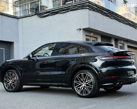 Порше Cayenne Coupe, объемом двигателя 4 л и пробегом 19 тыс. км за 175000 $, фото 24 на Automoto.ua