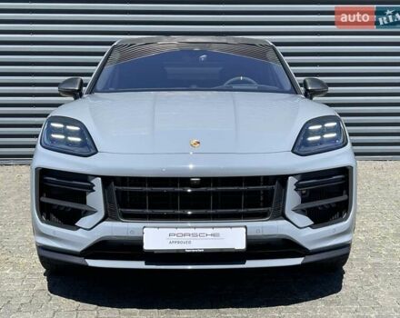 Порше Cayenne Coupe, объемом двигателя 4 л и пробегом 7 тыс. км за 290000 $, фото 5 на Automoto.ua
