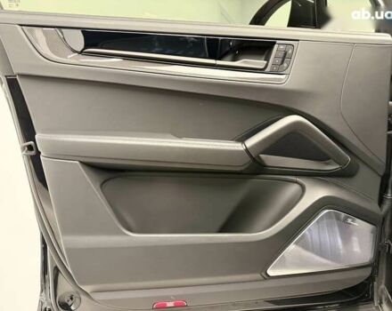 Порше Cayenne Coupe, объемом двигателя 4 л и пробегом 25 тыс. км за 299000 $, фото 28 на Automoto.ua