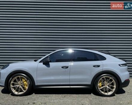 Порше Cayenne Coupe, объемом двигателя 4 л и пробегом 7 тыс. км за 290000 $, фото 2 на Automoto.ua