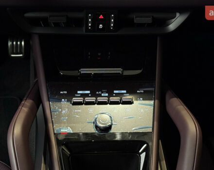 Порше Cayenne Coupe, об'ємом двигуна 3.98 л та пробігом 0 тис. км за 191352 $, фото 28 на Automoto.ua