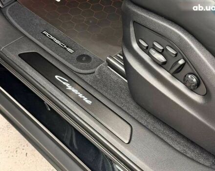 Порше Cayenne Coupe, объемом двигателя 3 л и пробегом 1 тыс. км за 166500 $, фото 25 на Automoto.ua