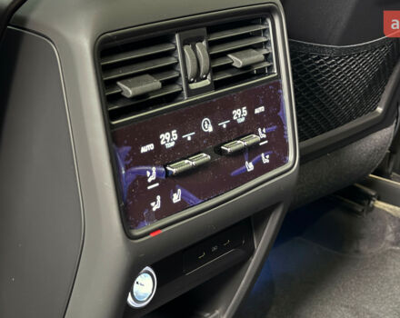 Порше Cayenne Coupe, об'ємом двигуна 3.98 л та пробігом 0 тис. км за 191352 $, фото 17 на Automoto.ua