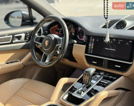 Серый Порше Cayenne Coupe, объемом двигателя 3 л и пробегом 57 тыс. км за 77000 $, фото 29 на Automoto.ua