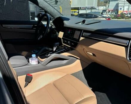 Серый Порше Cayenne Coupe, объемом двигателя 4 л и пробегом 57 тыс. км за 99800 $, фото 33 на Automoto.ua