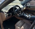 Серый Порше Cayenne Coupe, объемом двигателя 4 л и пробегом 57 тыс. км за 105000 $, фото 34 на Automoto.ua