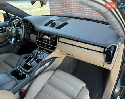 Серый Порше Cayenne Coupe, объемом двигателя 4 л и пробегом 34 тыс. км за 99900 $, фото 83 на Automoto.ua