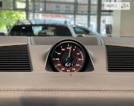 Сірий Порше Cayenne Coupe, об'ємом двигуна 4 л та пробігом 2 тис. км за 279000 $, фото 24 на Automoto.ua