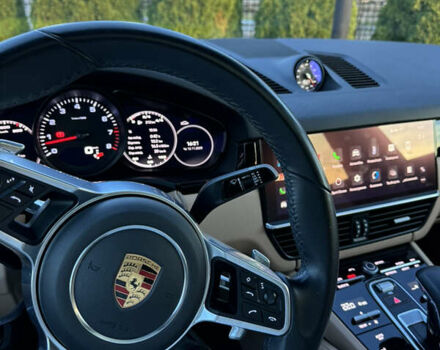 Серый Порше Cayenne Coupe, объемом двигателя 3 л и пробегом 61 тыс. км за 86500 $, фото 6 на Automoto.ua
