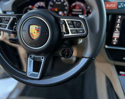 Серый Порше Cayenne Coupe, объемом двигателя 4 л и пробегом 34 тыс. км за 99900 $, фото 46 на Automoto.ua