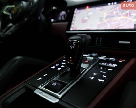 Серый Порше Cayenne Coupe, объемом двигателя 3 л и пробегом 56 тыс. км за 91000 $, фото 39 на Automoto.ua